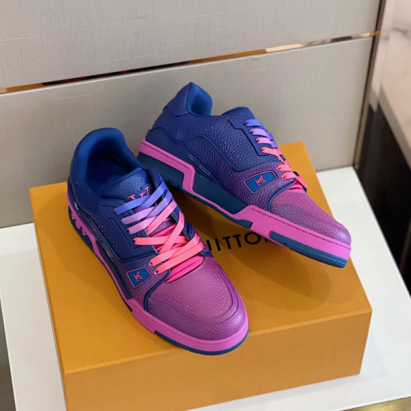 l**is V*t*n trainer sneaker