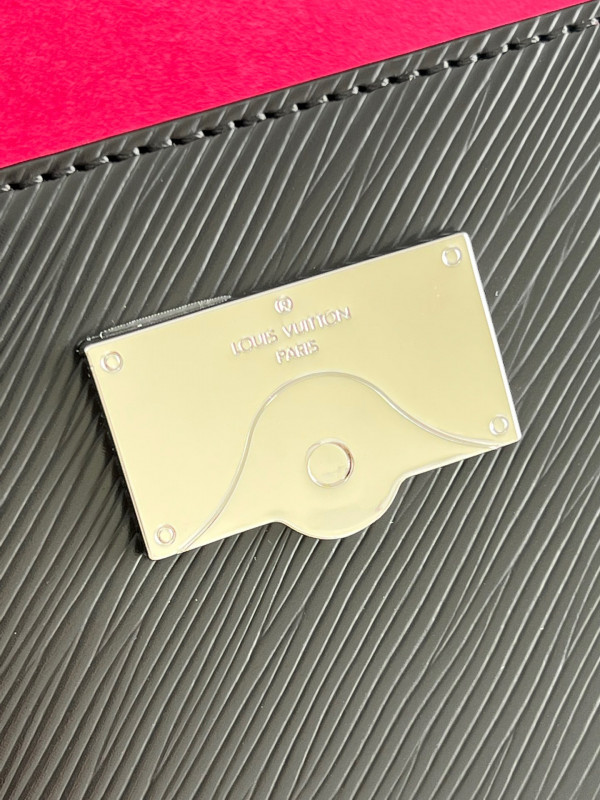 l**is V*t*n cluny mini