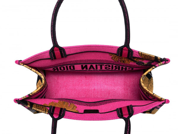 medium D*or book tote