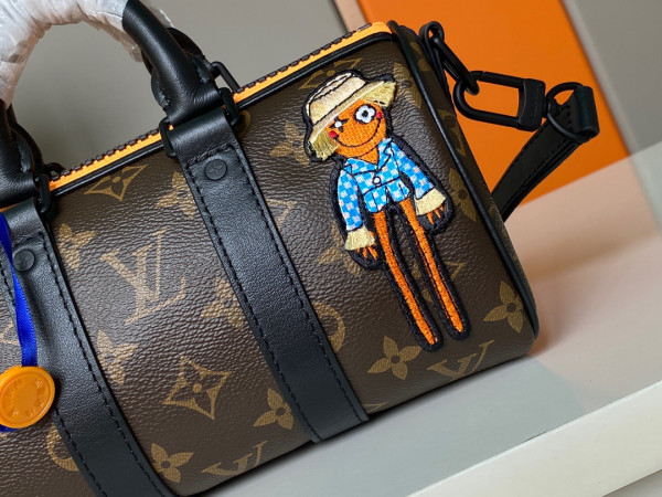 l**is V*t*n keepall xs