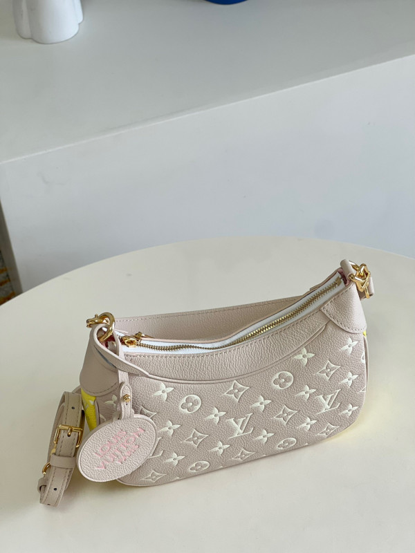 l**is V*t*n bagatelle