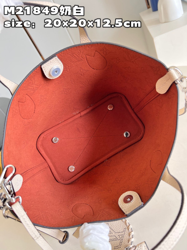 l**is V*t*n blossom pm