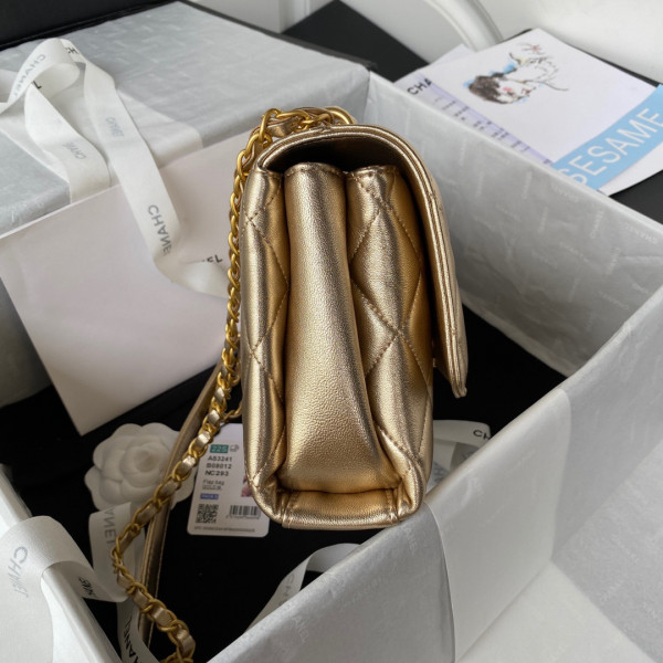 CL SMALL FLAP BAG