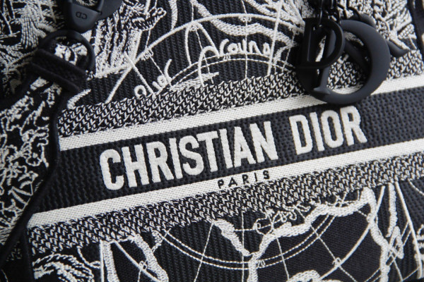 D*or lady d-lite bag