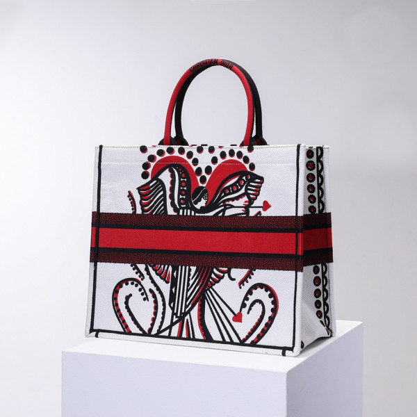 large D*or book tote