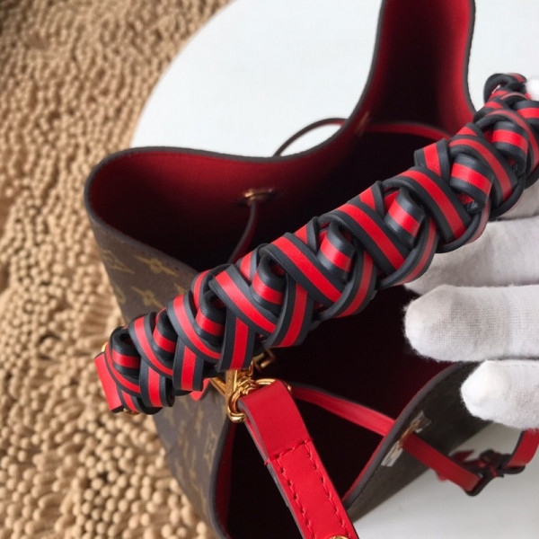 l**is V*t*n nÉonoÉ