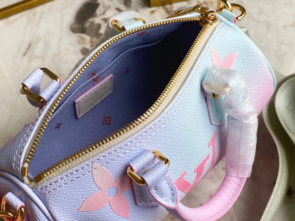 l**is V*t*n papillon bb