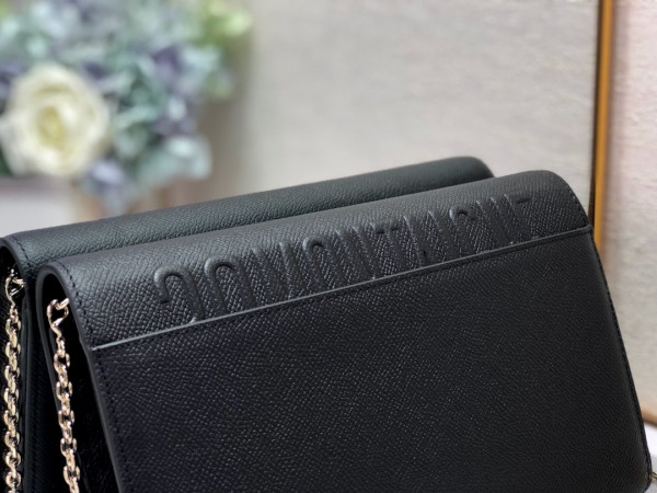 D*or montaignechain bag