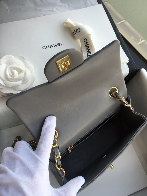 CL FLAP BAG