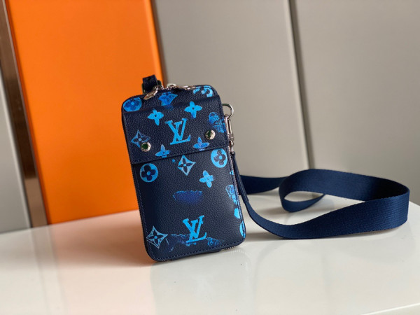 l**is V*t*n phone pouch