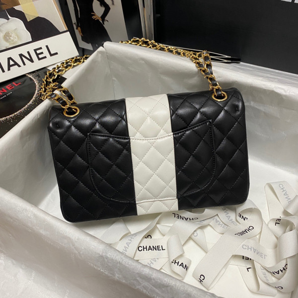 CL CLASSIC HANDBAG
