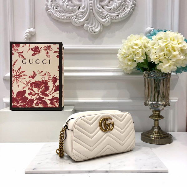 G*u*i gg marmont small matelassé shoulder bag