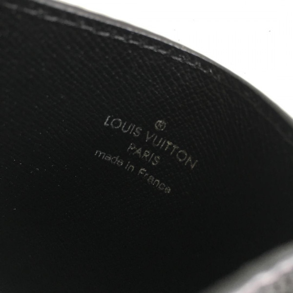 l**is V*t*n bandouliere 50double card holder