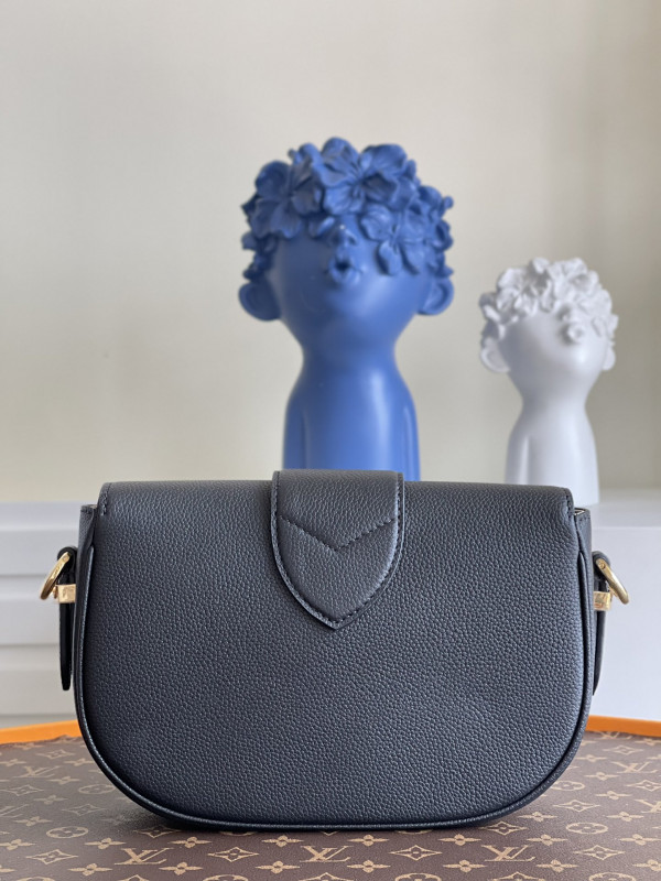 l**is V*t*n pont 9 soft mm