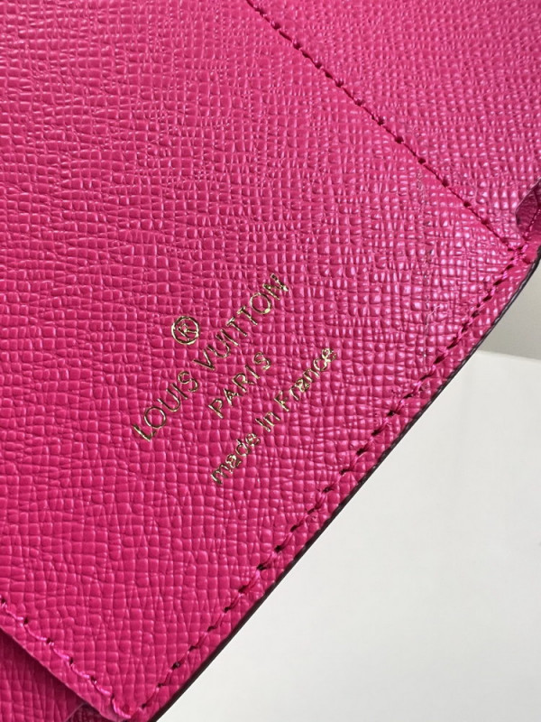 l**is V*t*n victorine wallet