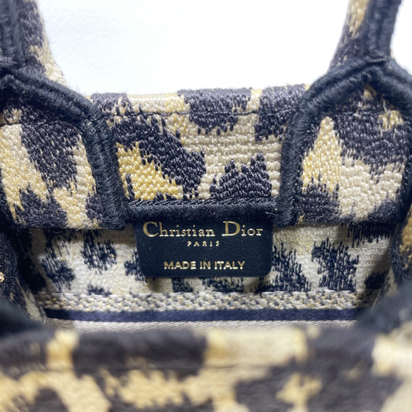 mini D*or book tote phone bag