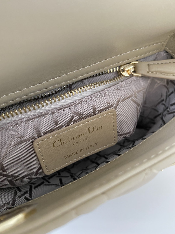 lady D*or mini with lambskin