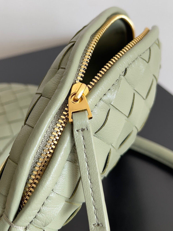 Bo*te*ga ve*ne*ta small gemelli