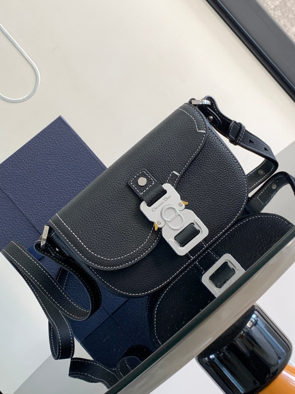 D*or saddle messenger bag-19.5*13*4.3 cm
