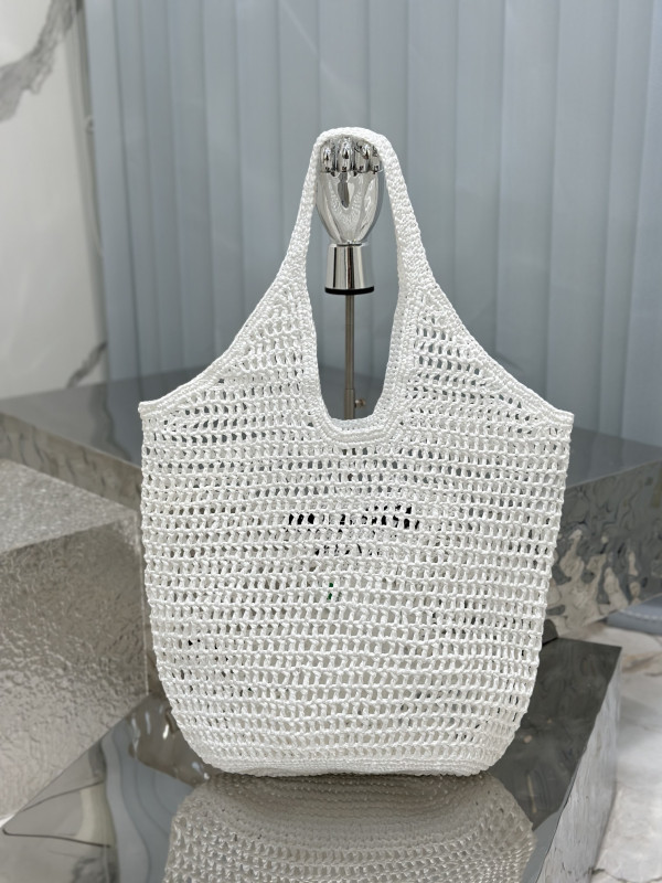 Pra*a crochet tote bag