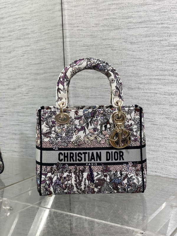 lady D*or - 24cm